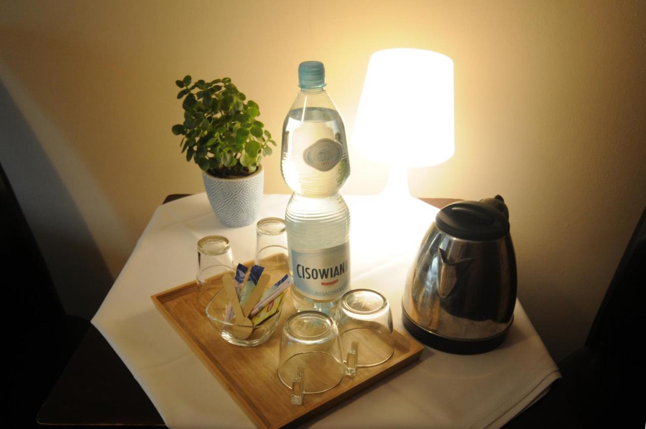 Centrum Turystyki Niekonwencjonalnej Srebrna Góra Esterno foto